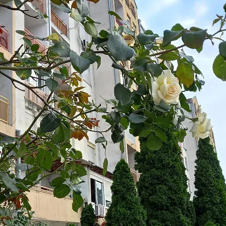 Rivijera Lakes Apartament *